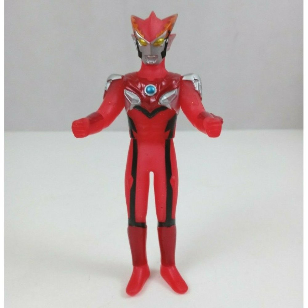 Bandai Ultra Hero Series Ultraman R/B Rosso Flame Flame Color Special ver. 5.5"
